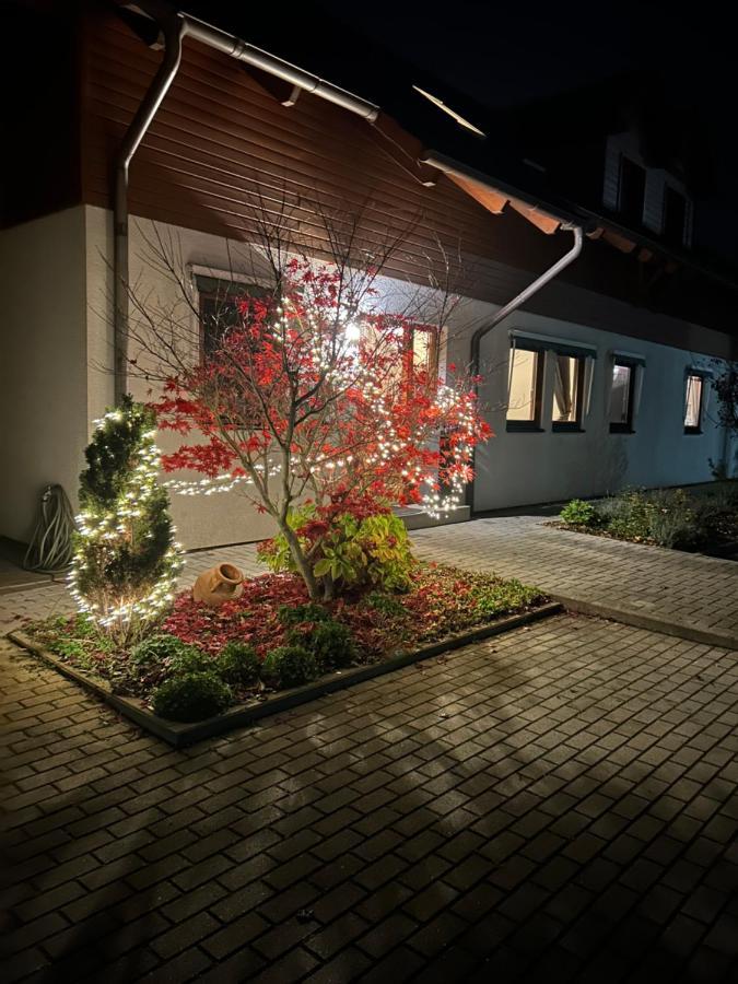 Pension Zum Paradies Harthausen  Kültér fotó