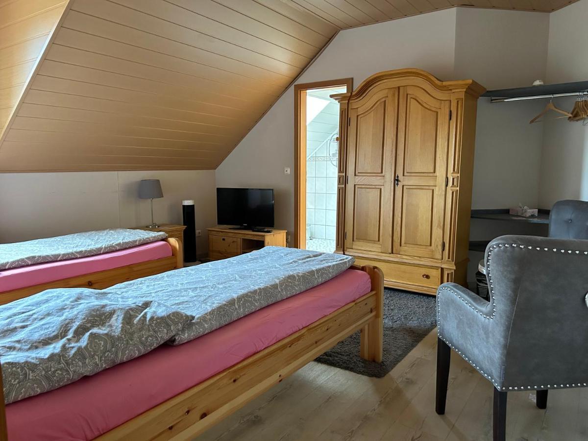 Pension Zum Paradies Harthausen  Kültér fotó